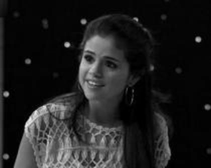 auzi nu snt la interogatoriu[si pleaca]