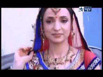 1 (22) - Iss Pyaar Ko Kya Naam Doon - SaRun Segment - SBS - 13th February - 2012 - Caps