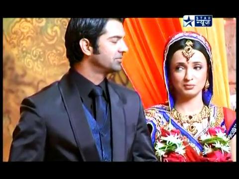 Arnav_Raizada_marries_Khushi_Kumari_Gupta_002 - Iss Pyaar Ko Kya Naam Doon - SaRun Segment - SBS - 14th February - 2012 - Caps