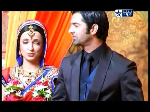 Arnav_Raizada_marries_Khushi_Kumari_Gupta_017 - Iss Pyaar Ko Kya Naam Doon - SaRun Segment - SBS - 14th February - 2012 - Caps