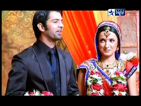 Arnav_Raizada_marries_Khushi_Kumari_Gupta_079 - Iss Pyaar Ko Kya Naam Doon - SaRun Segment - SBS - 14th February - 2012 - Caps