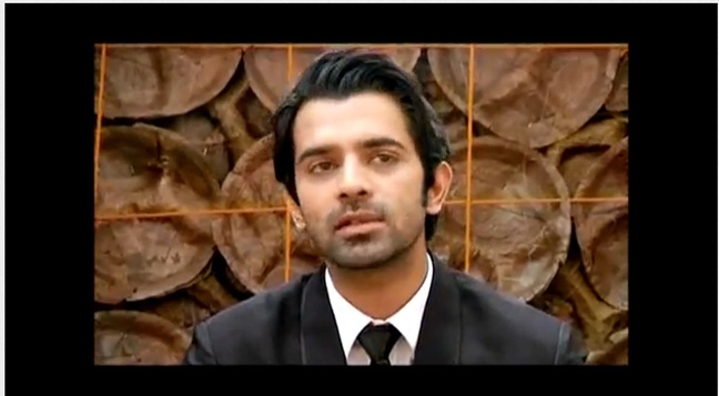 7 - Iss Pyaar Ko Kya Naam Doon - Barun Sobti - OffScreen Interview - SBS - 7th February - 2012 - Caps