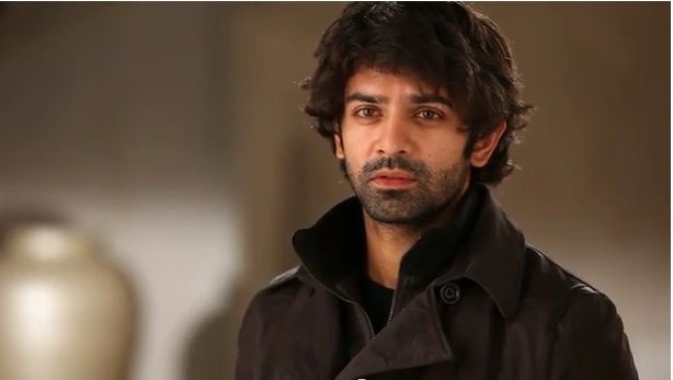 6 - Iss Pyaar Ko Kya Naam Doon - BARUN_S Test Look - Caps