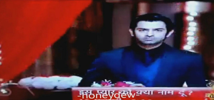 1 (15) - Iss Pyaar Ko Kya Naam Doon - Khushi And Arnav Are Married - Promo For - 16th February - 2012 - Caps