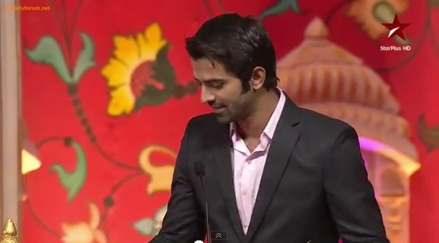 1 (7) - Iss Pyaar Ko Kya Naam Doon - Barun At SPA - Caps