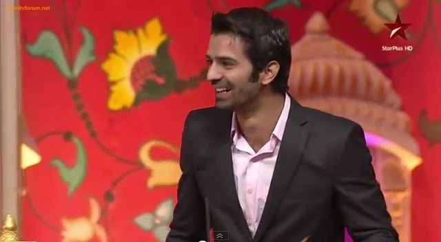 1 (20) - Iss Pyaar Ko Kya Naam Doon - Barun At SPA - Caps