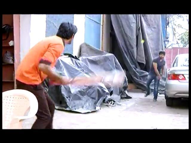 1 (101) - Iss Pyaar Ko Kya Naam Doon - SaRun - SBS - 24th February - 2012 - Caps