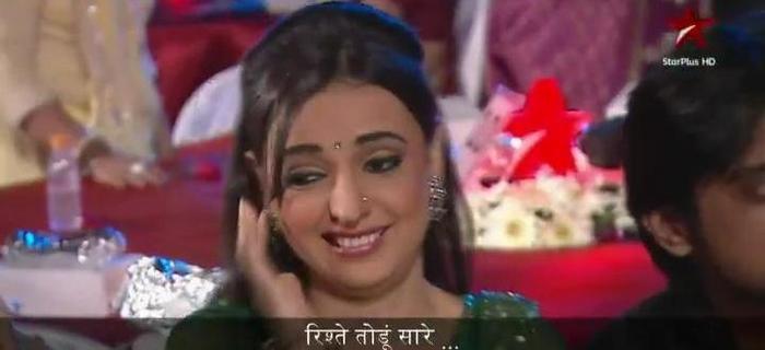 1 (8) - Iss Pyaar Ko kya Naam Doon - Star Parivaar Awards - 2012 - xxx BARUN xxx Hosting