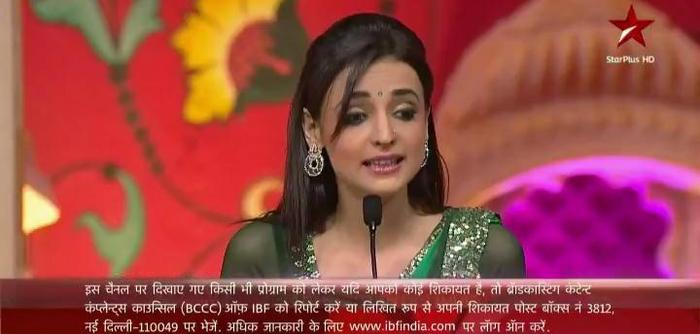 1 (10) - Iss Pyaar Ko Kya Naam Doon - Star Parivaar Awards - 2012 - xxx SANAYA xxx Hosting