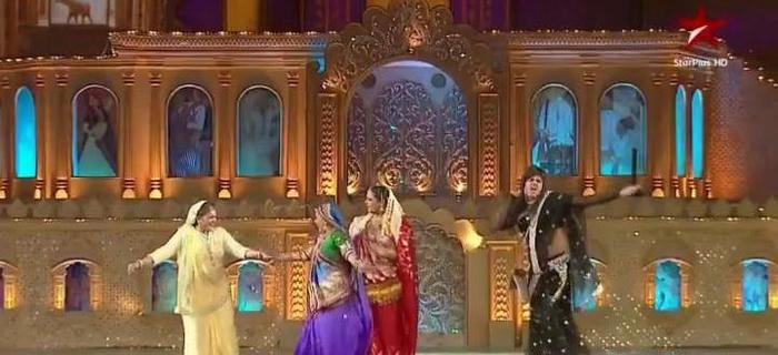 1 (21) - Iss Pyaar Ko Kya Naam Doon - SPA - 2012 - Naniji Dancing - Caps