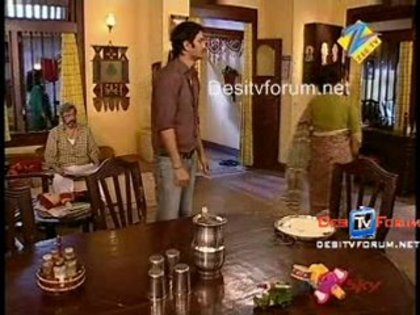 Suflete pereche in Love [711] - Pavitra Rishta 2