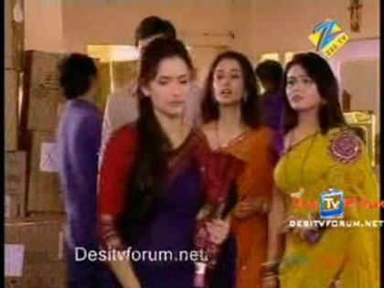 Suflete pereche in Love [716] - Pavitra Rishta 2