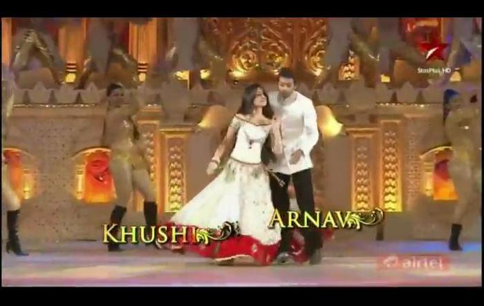 1 (14) - Iss Pyaar Ko Kya Naam Doon - SPA - 2012 - SaRun - Main Event Opening Segment - Caps