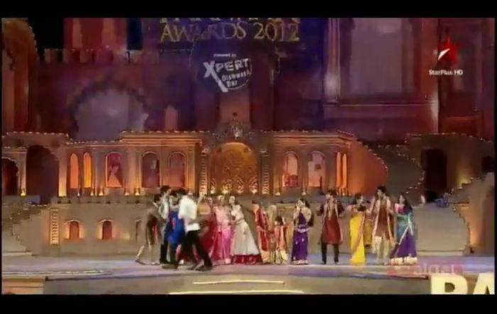 1 (20) - Iss Pyaar Ko Kya Naam Doon - SPA - 2012 - SaRun - Main Event Opening Segment - Caps