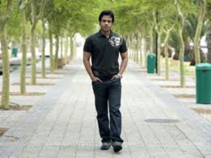 images (11) - Tusshar Kapoor