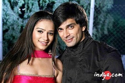 Dill-Mill-Gayye 30 - x-Alege cel mai frumos cuplu  1-x