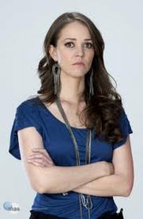 Maripaz (sora lui Lucia)