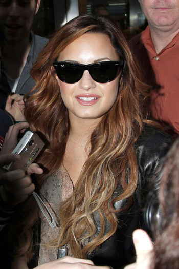 Demi+Lovato+Demi+Lovato+Heads+Back+Hotel+NYC+nqIs6YqwOtNl