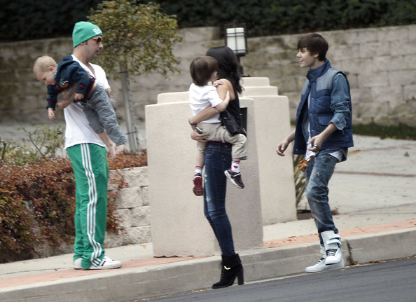 Selena+Gomez+Justin+Selena+Practicing+Being+bTLo1gg-Kdll