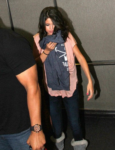 Selena+Gomez+Selena+Gomez+Catching+Flight+D8fgrxQ9HMcl