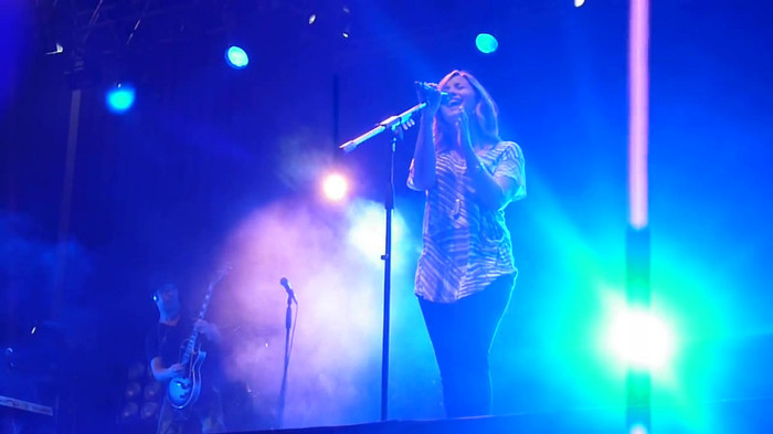 My Love Is Like A Star - Demi Lovato - Panama City_ April 13th. 5021 - Demi - Singing My Love Like A Star Live In Panama City Part o10