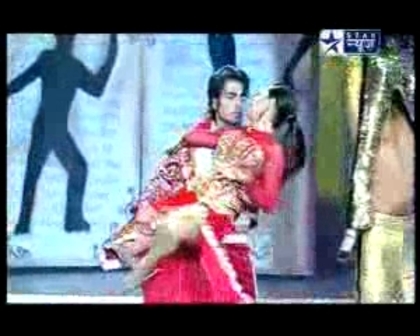 00_04_42 - starr parivaar awards-dance