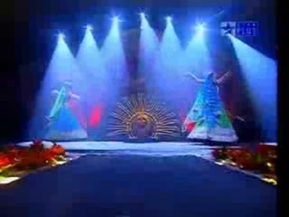 00_03_14 - Sadhna-Ragini Mujhe Rang de