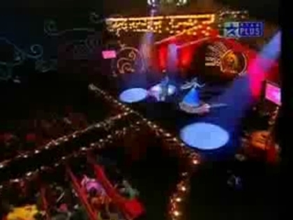 00_03_49 - Sadhna-Ragini Mujhe Rang de