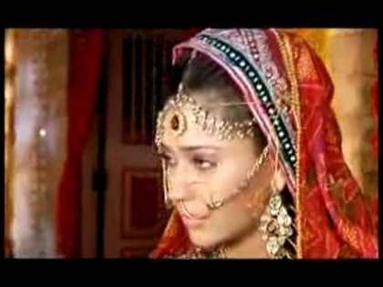 00_00_46 - sara khan 4