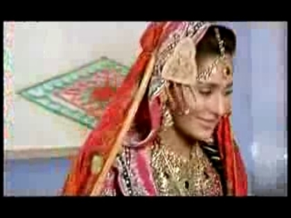 00_00_50 - sara khan 4