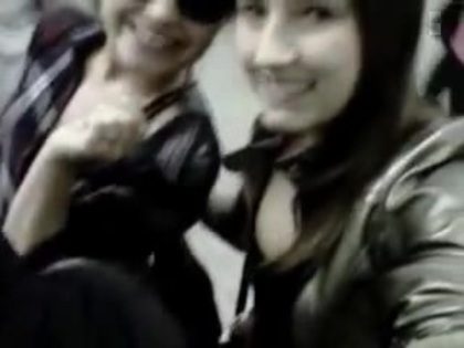 Demi Lovato No Aeroporto - Brasil 18.04.2012 (573)