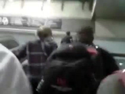 Demi Lovato No Aeroporto - Brasil 18.04.2012 (821)