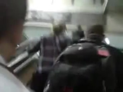 Demi Lovato No Aeroporto - Brasil 18.04.2012 (830) - Demi No Aeroporto - Brasil 18 04 2012 Part oo1