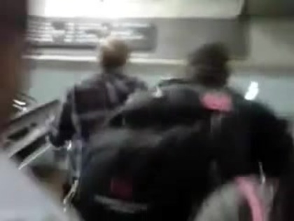 Demi Lovato No Aeroporto - Brasil 18.04.2012 (866) - Demi No Aeroporto - Brasil 18 04 2012 Part oo1