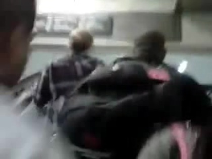 Demi Lovato No Aeroporto - Brasil 18.04.2012 (867) - Demi No Aeroporto - Brasil 18 04 2012 Part oo1