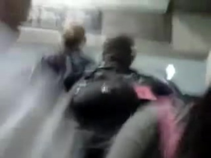 Demi Lovato No Aeroporto - Brasil 18.04.2012 (878) - Demi No Aeroporto - Brasil 18 04 2012 Part oo1