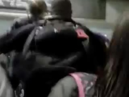 Demi Lovato No Aeroporto - Brasil 18.04.2012 (885) - Demi No Aeroporto - Brasil 18 04 2012 Part oo1