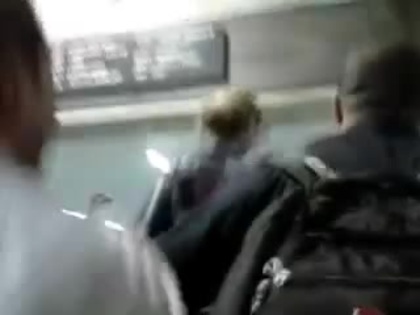 Demi Lovato No Aeroporto - Brasil 18.04.2012 (929)