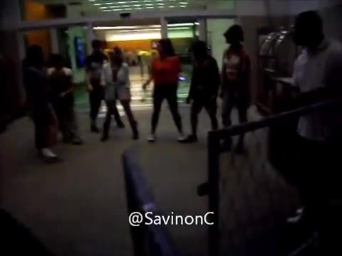 Demi no Sheraton RJ 0120 - Demi Dancing On Sheraton RJ