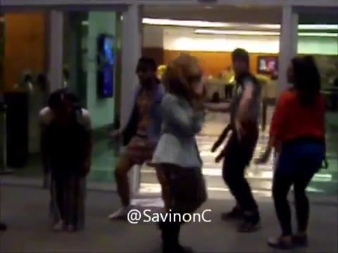 Demi no Sheraton RJ 0468 - Demi Dancing On Sheraton RJ