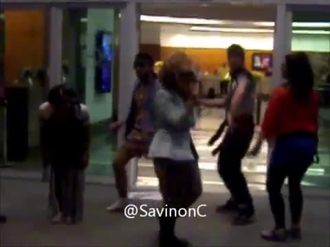 Demi no Sheraton RJ 0469 - Demi Dancing On Sheraton RJ