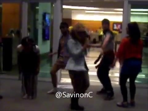 Demi no Sheraton RJ 0470 - Demi Dancing On Sheraton RJ