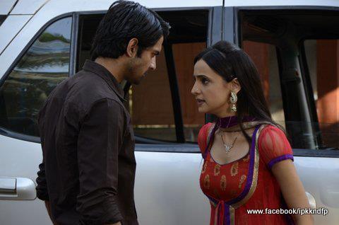 1 (42) - Iss Pyaar Ko Kya Naam Doon - Picture Gallery II