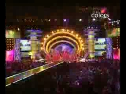 00_02_44 - sara khan 4