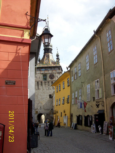 100_3777 - SIGHISOARA  PRIMAVARA album 01