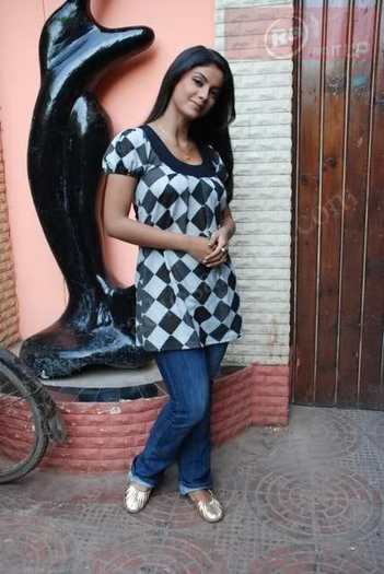 2qmf7f9 - Kakul - Sayantani Ghosh