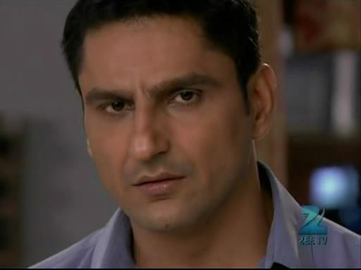 Suflete pereche in Love [956] - Pavitra Rishta 2