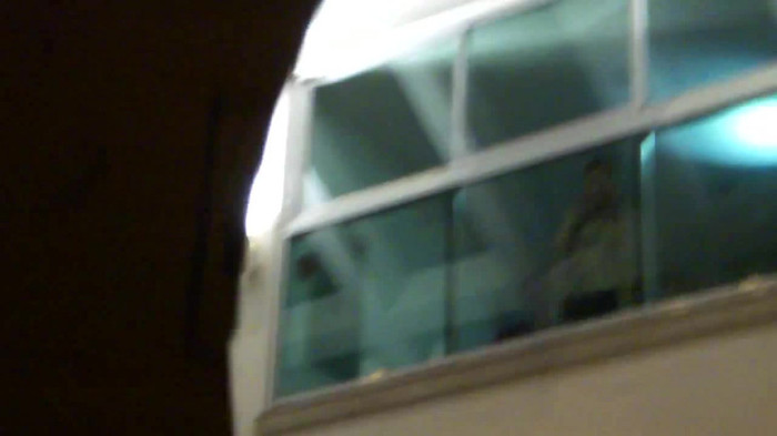 Demi  -  Sheraton Barra (444) - Demi - She Welcomes Fans From Hotel Balcony