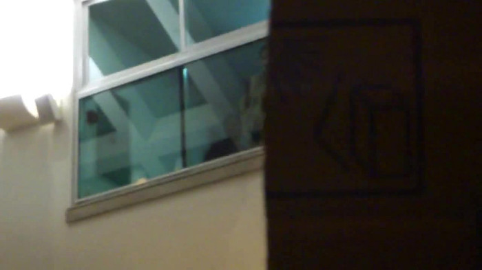 Demi  -  Sheraton Barra (500) - Demi - She Welcomes Fans From Hotel Balcony Part oo1