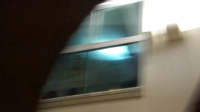 Demi  -  Sheraton Barra (560) - Demi - She Welcomes Fans From Hotel Balcony Part oo1